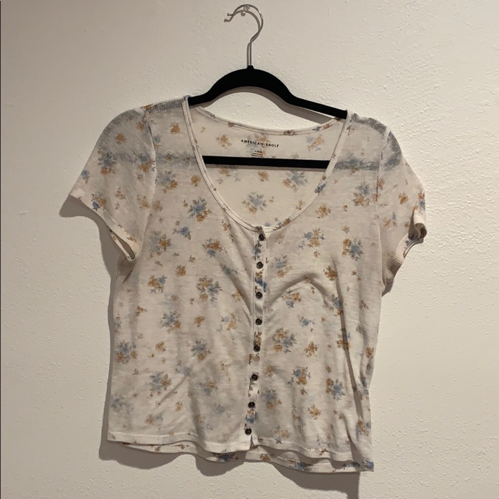 American Eagle shirt